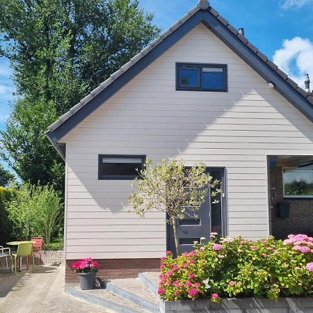 Logement De Garage Sneek Exterior foto