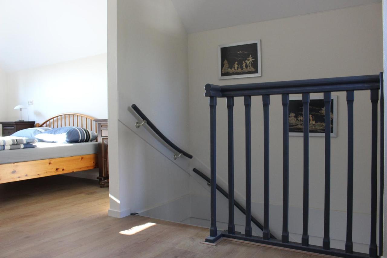 Logement De Garage Sneek Exterior foto
